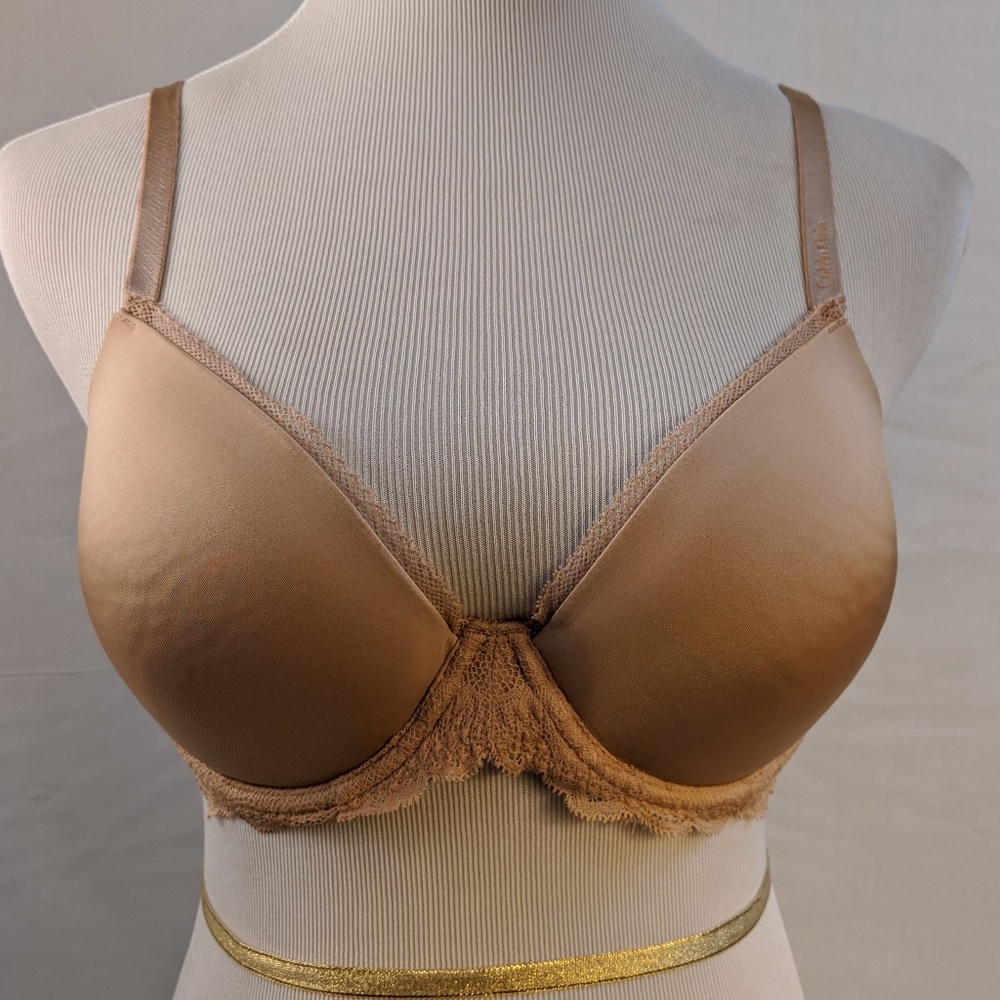 Calvin Klein Seductive Comfort Lace Push- up Bra